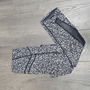 Lululemon running capris - 4